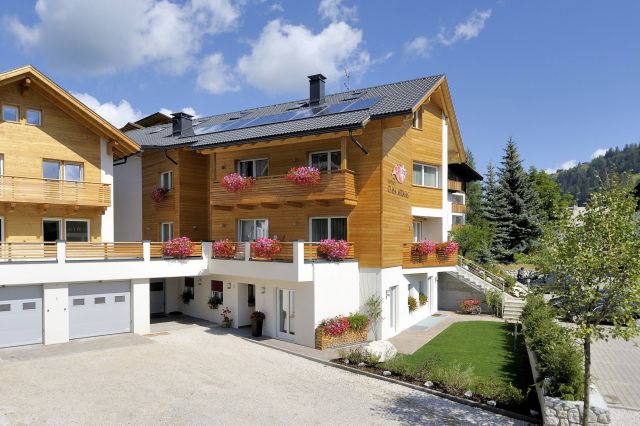 Ferienwohnungen in Alta Badia mit allem Komfort Bild: Ferienwohnungen Residence Mirasas